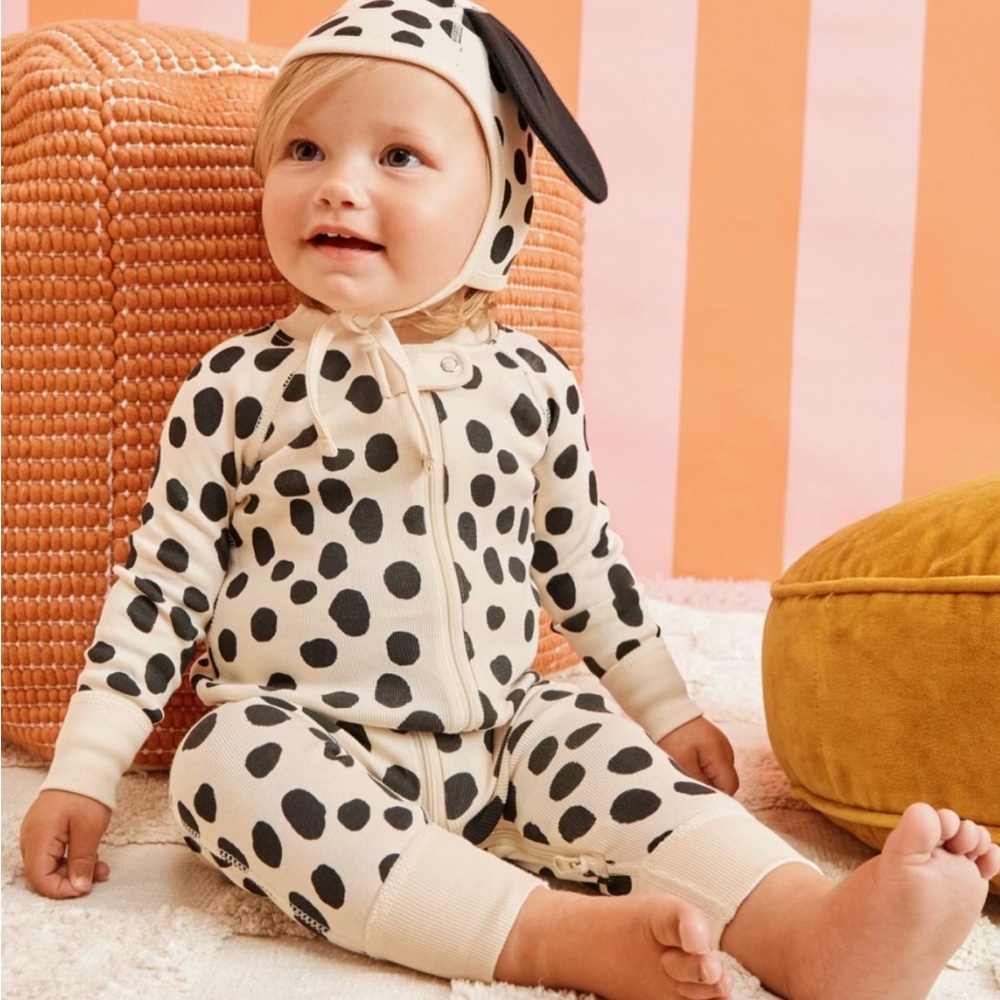 Hanna Andersson Dalmatian Halloween Sleeper & Cap